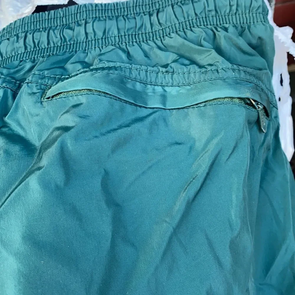 Nike waist doesn’t